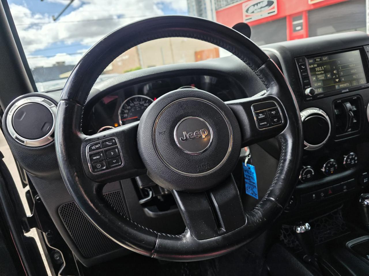 2016 Jeep Wrangler Unlimited Sahara Photo