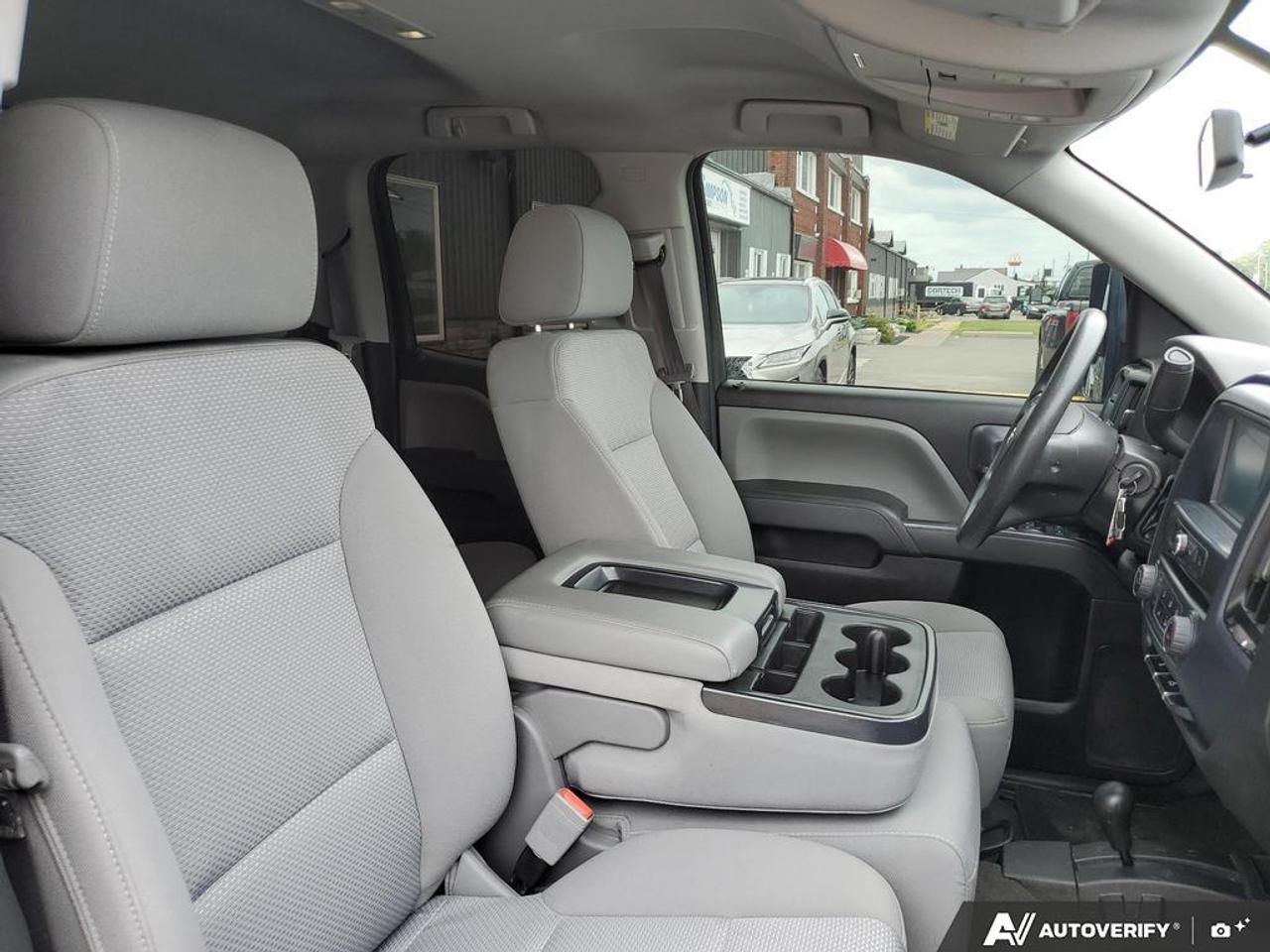 2018 Chevrolet Silverado 1500 4WD Double Cab 143.5" Photo