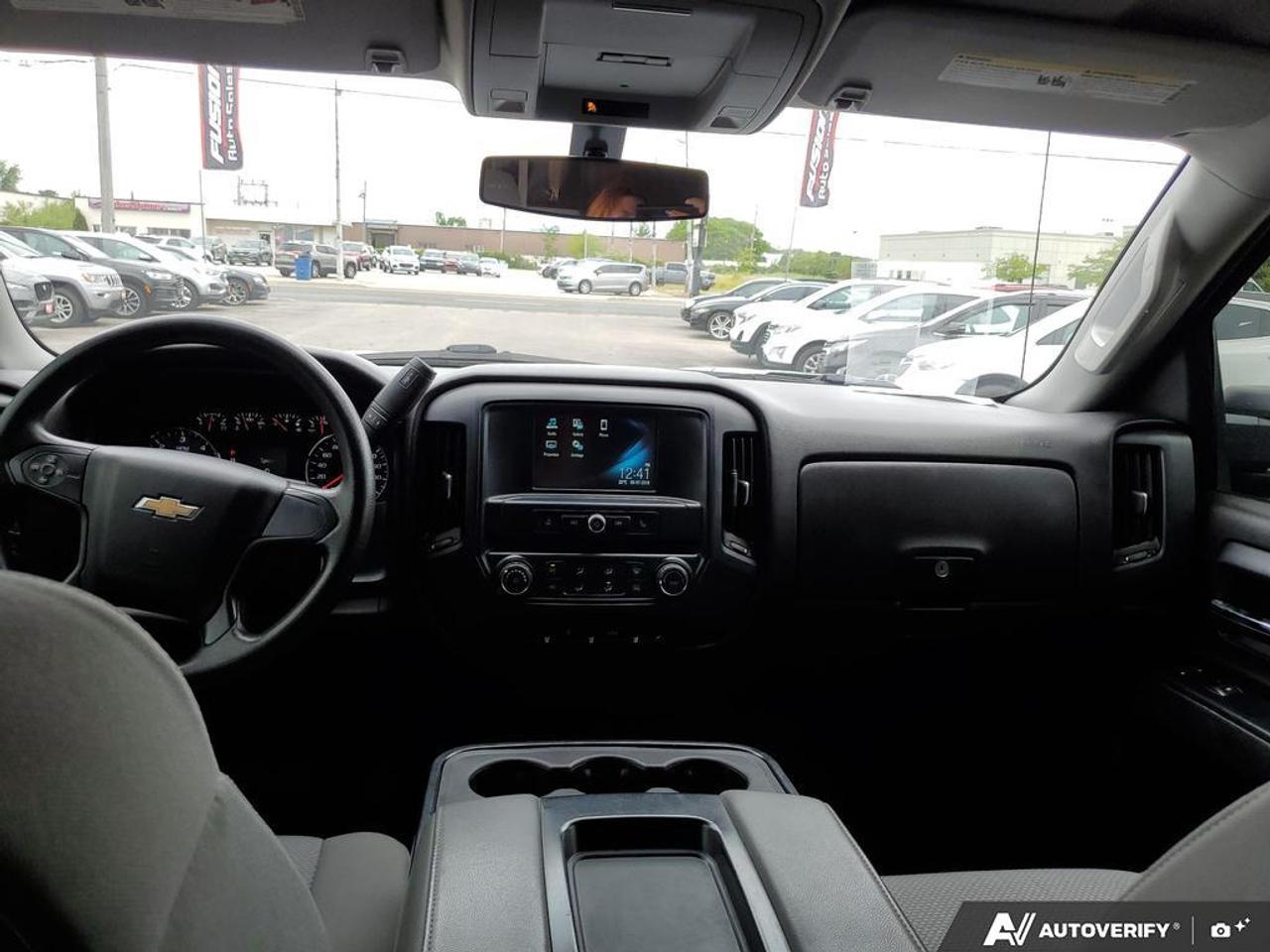 2018 Chevrolet Silverado 1500 4WD Double Cab 143.5" Photo