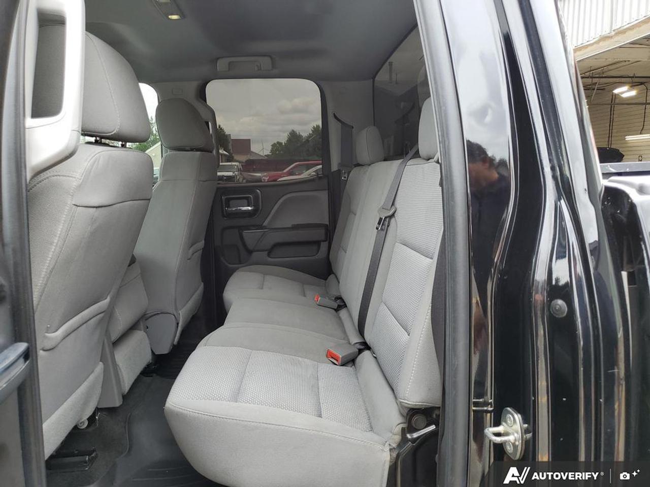 2018 Chevrolet Silverado 1500 4WD Double Cab 143.5" Photo