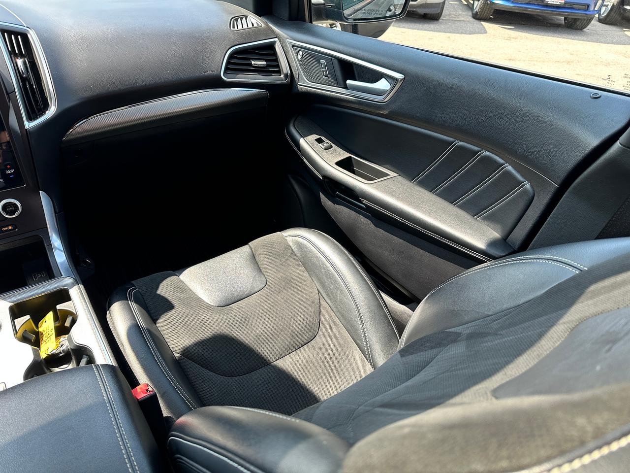 2021 Ford Edge ST AWD 2.7L V6 HTD/CLD-Leather Navigation PanoRoof Photo