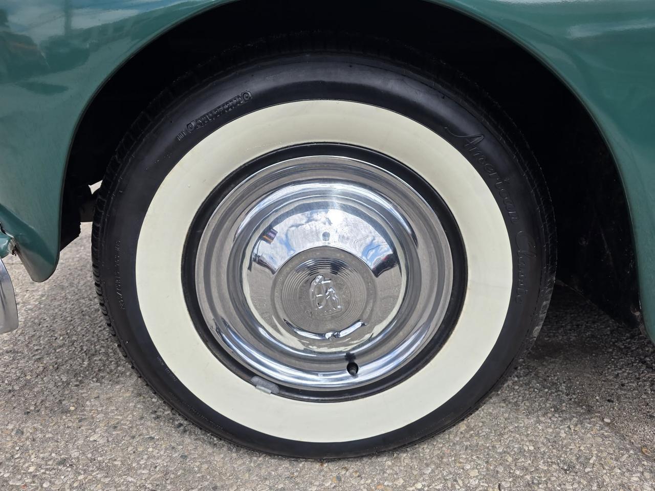 1950 Plymouth Deluxe 2 Door Photo