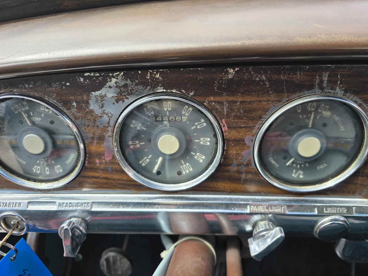 1950 Plymouth Deluxe 2 Door Photo