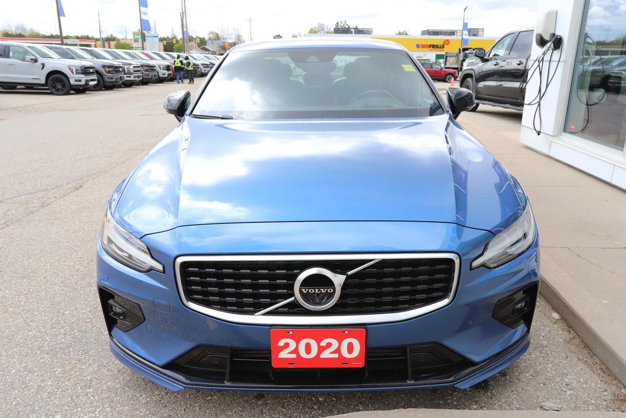 2020 Volvo S60 R-DESIGN T6 AWD Photo
