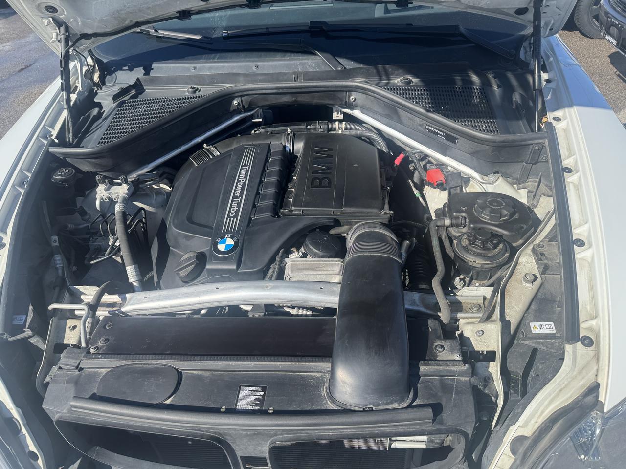 2013 BMW X5 35i Photo