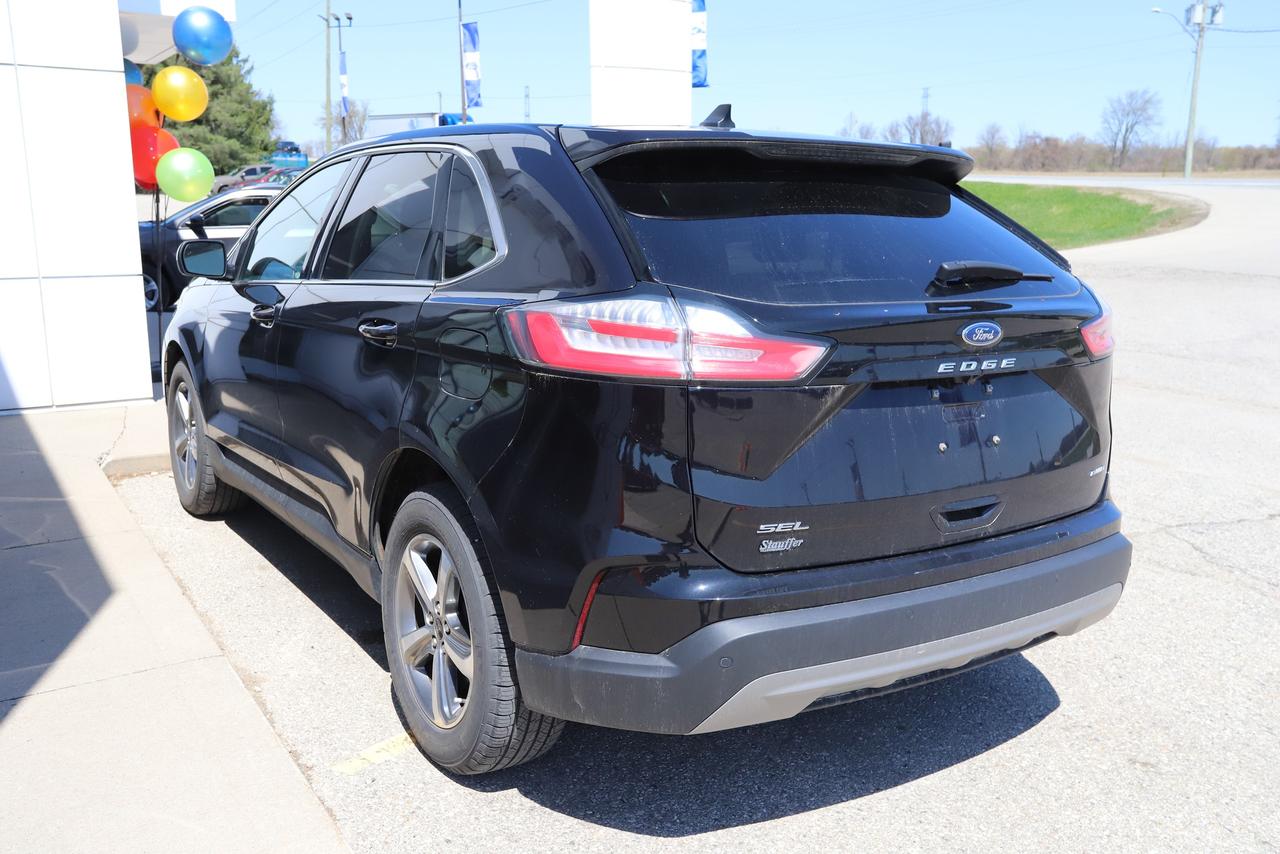2022 Ford Edge SEL AWD Photo