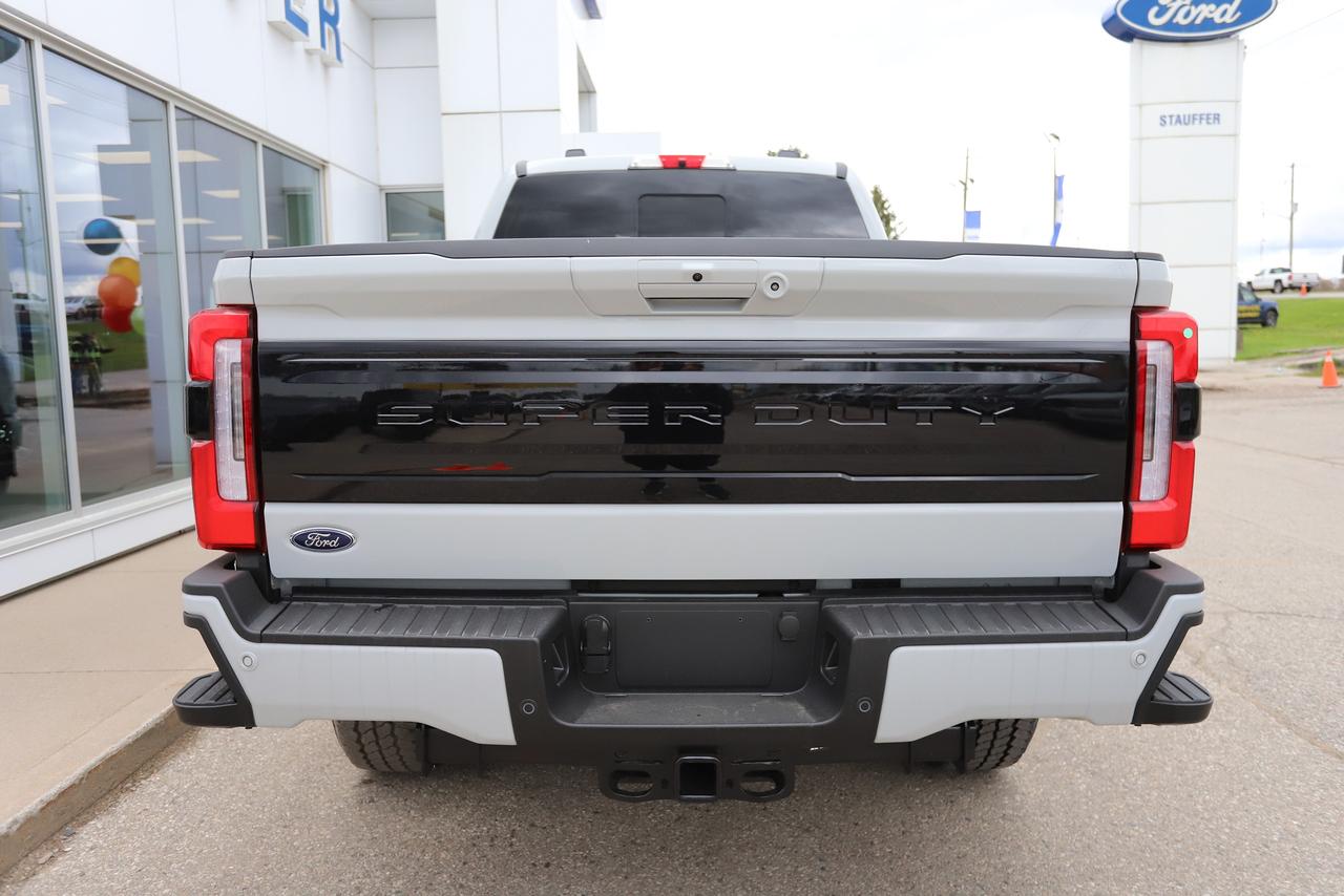 2026 Ford F-250 Super Duty SRW PLATINUM 4WD CREW CAB 6.75' BOX Photo4