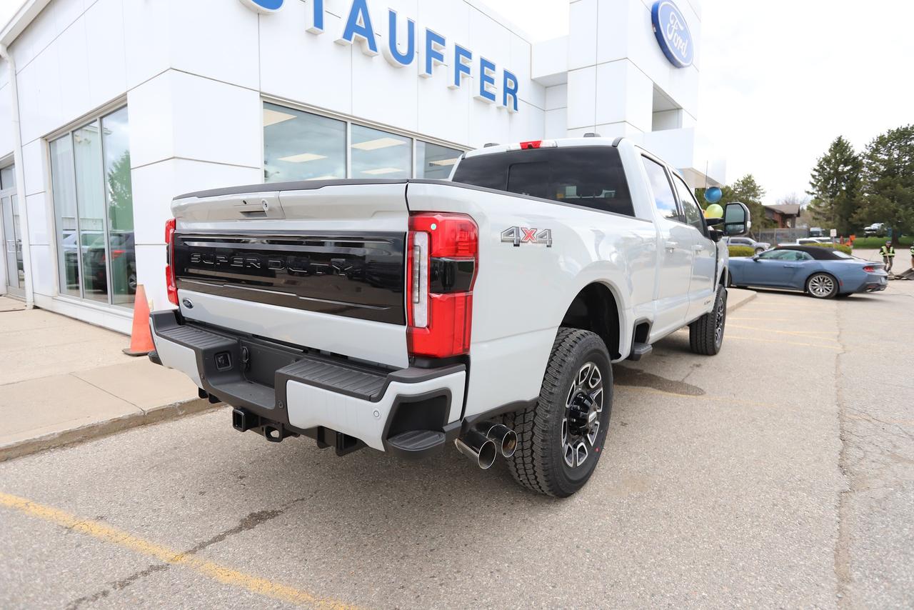 2026 Ford F-250 Super Duty SRW PLATINUM 4WD CREW CAB 6.75' BOX Photo3