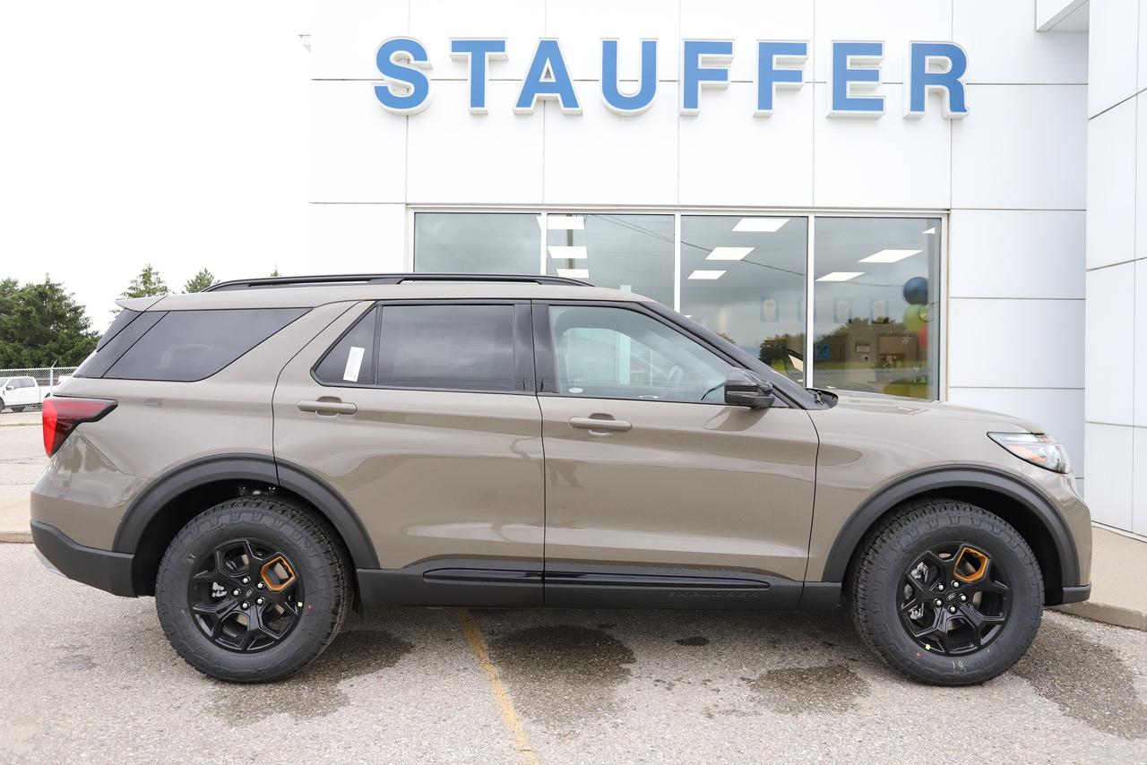2026 Ford Explorer Tremor 4WD Photo2