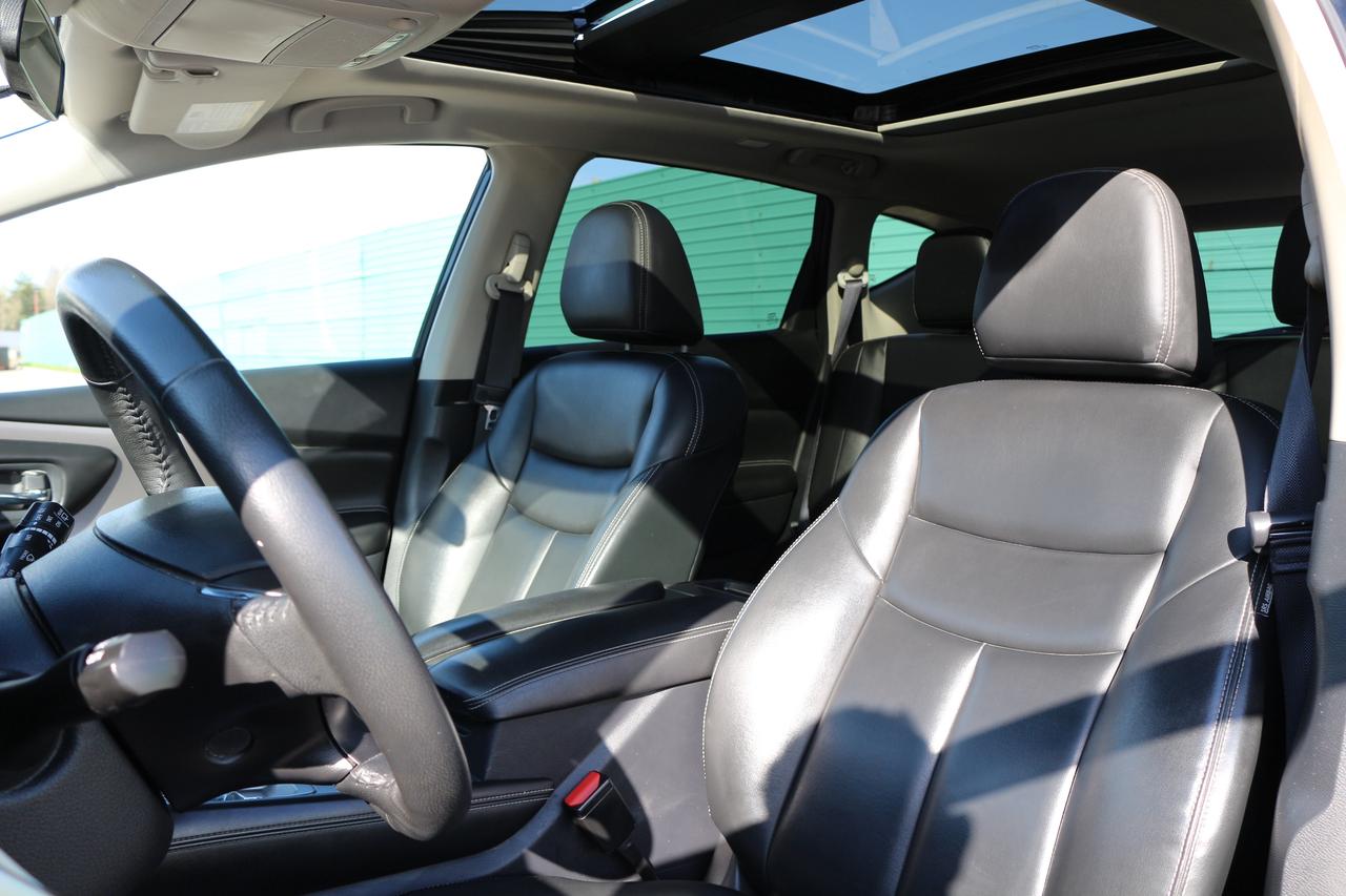 2023 Nissan Murano SV Photo