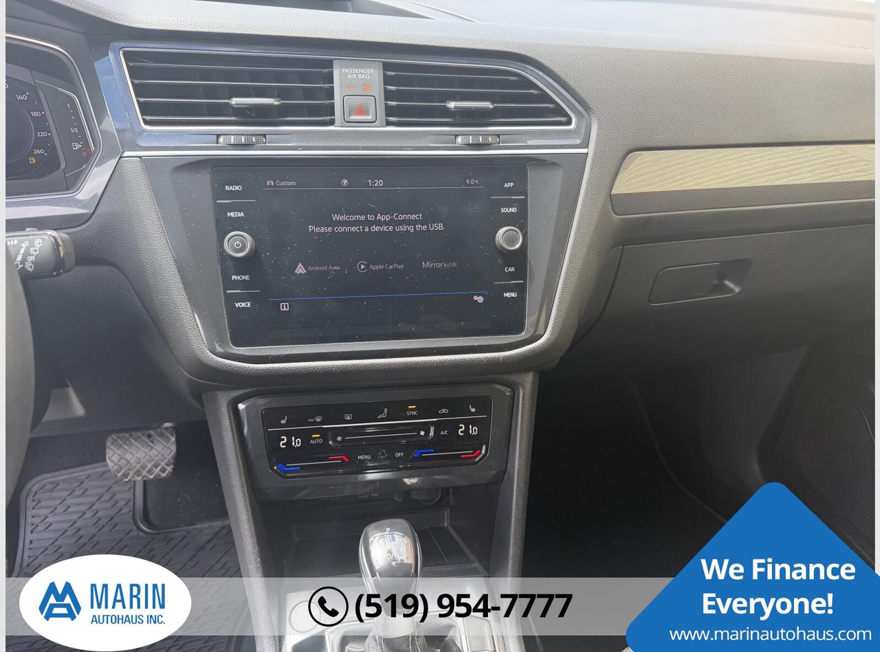 2023 Volkswagen Tiguan SE Photo
