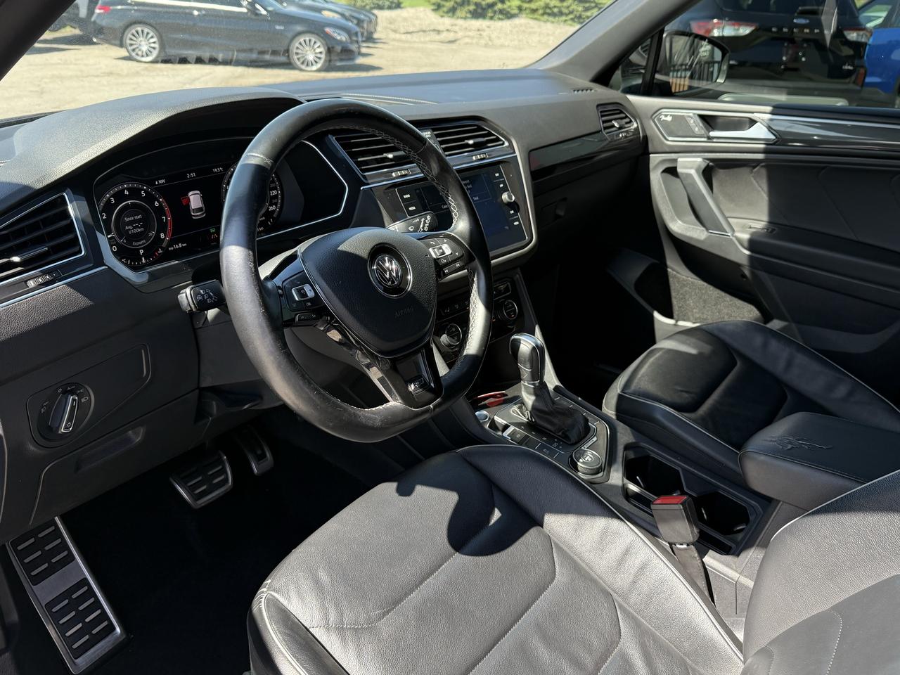 2018 Volkswagen Tiguan Highline | Navigation | Backup Camera | Sunroof Photo