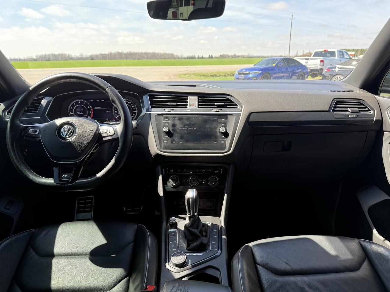 2018 Volkswagen Tiguan Highline | Navigation | Backup Camera | Sunroof Photo