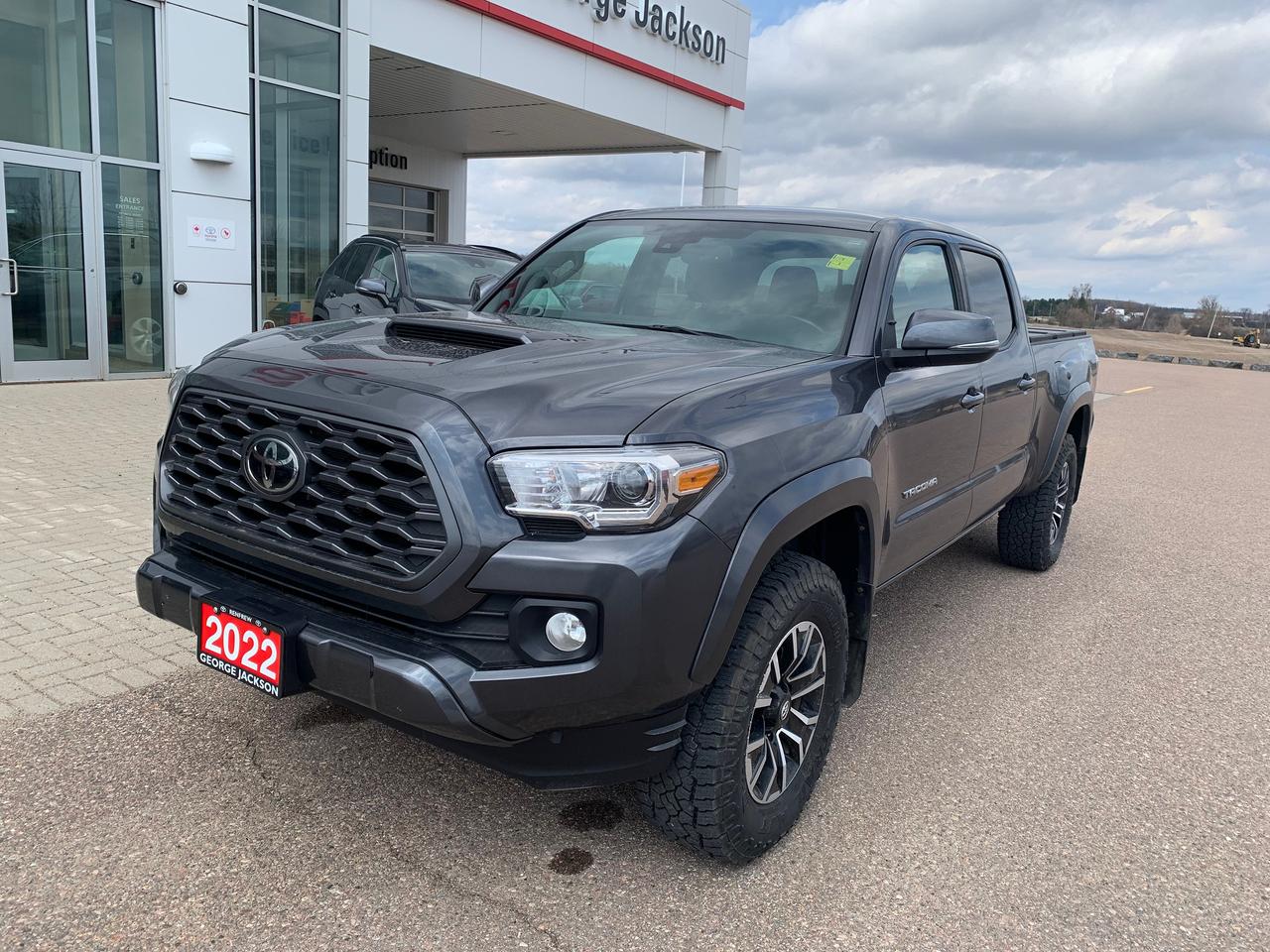 2022 Toyota Tacoma Base Photo