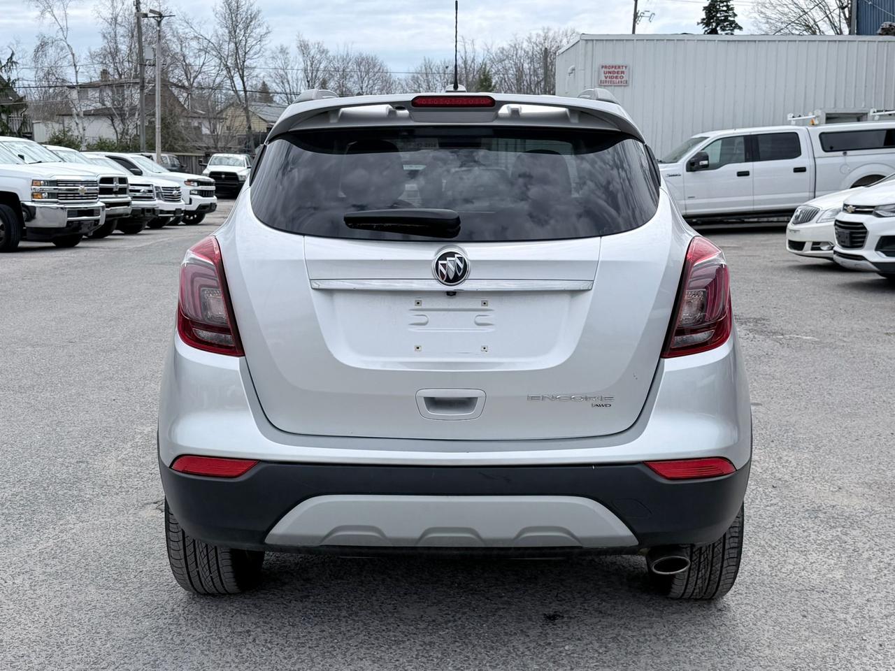 2020 Buick Encore Sport Touring Photo