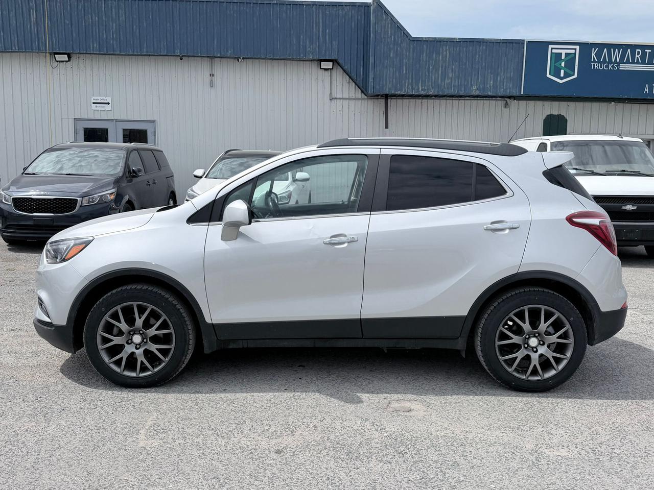 2020 Buick Encore Sport Touring Photo