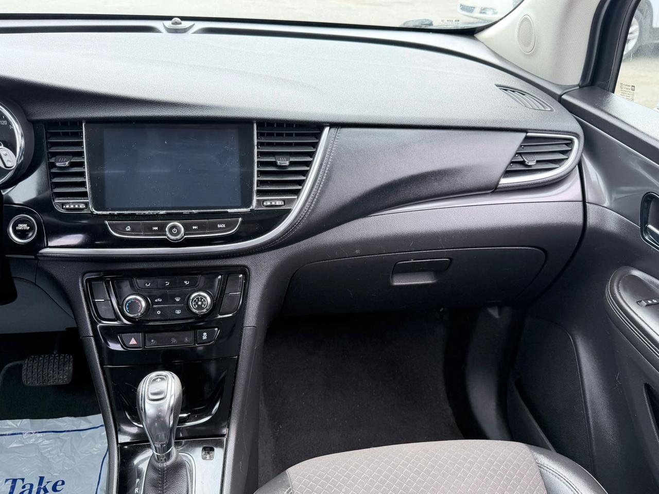 2020 Buick Encore Sport Touring Photo
