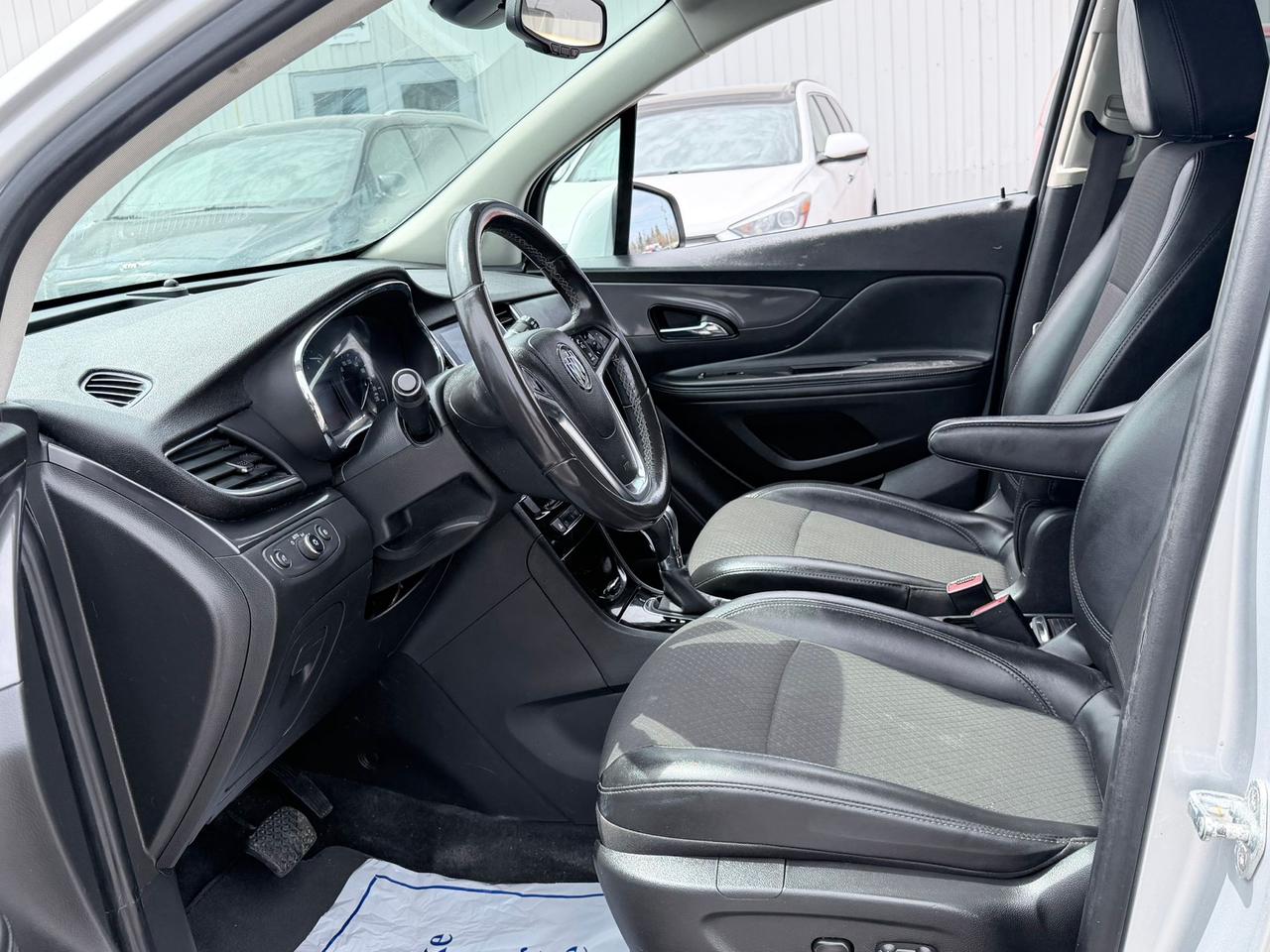 2020 Buick Encore Sport Touring Photo