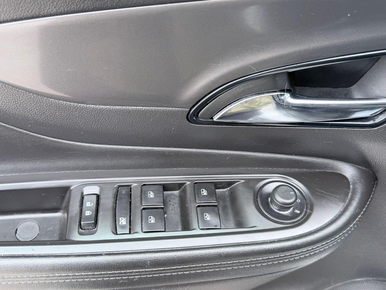2020 Buick Encore Sport Touring Photo