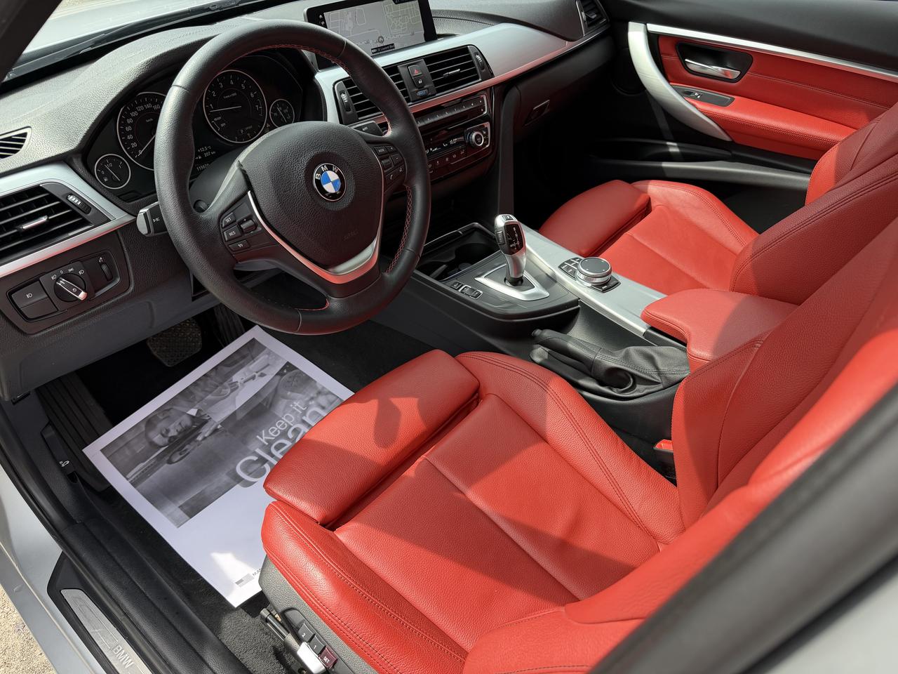 2018 BMW 3 Series 330i xDrive Photo