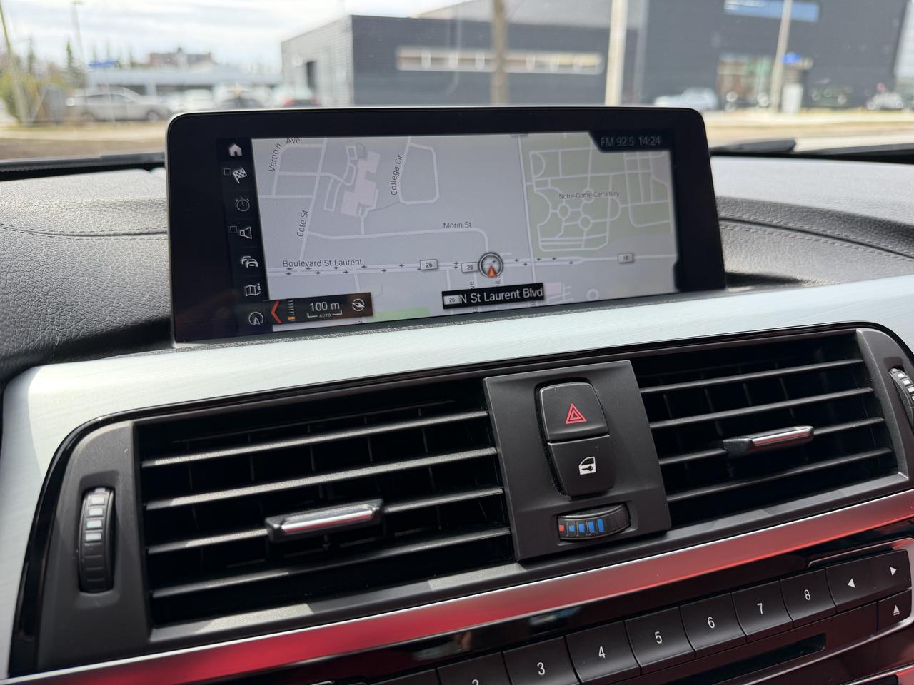 2018 BMW 3 Series 330i xDrive Photo