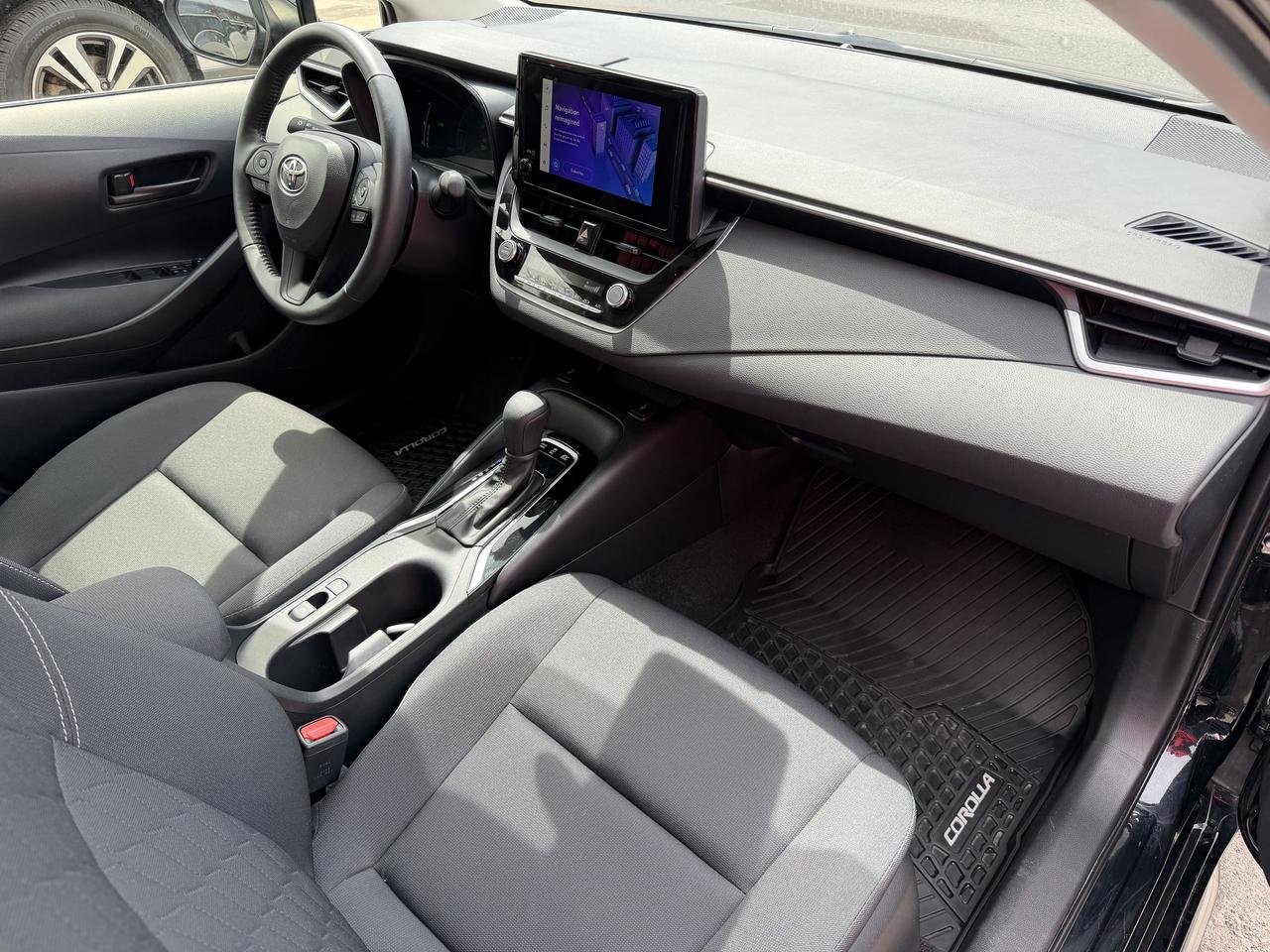 2024 Toyota Corolla LE Hybrid AWD Photo