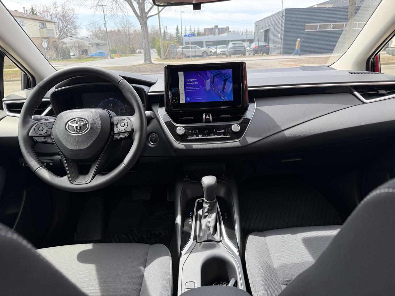 2024 Toyota Corolla LE Hybrid AWD Photo