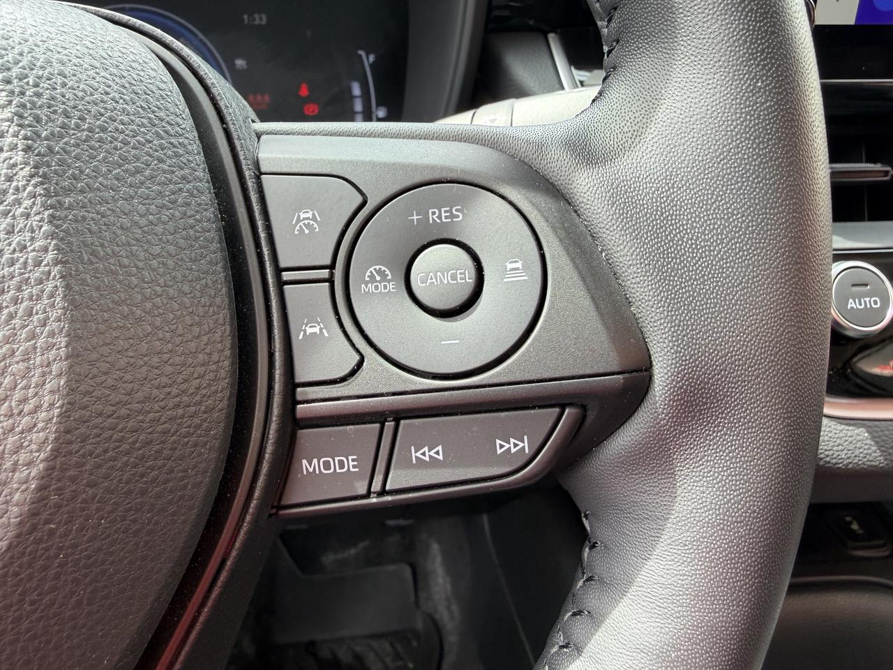 2024 Toyota Corolla LE Hybrid AWD Photo