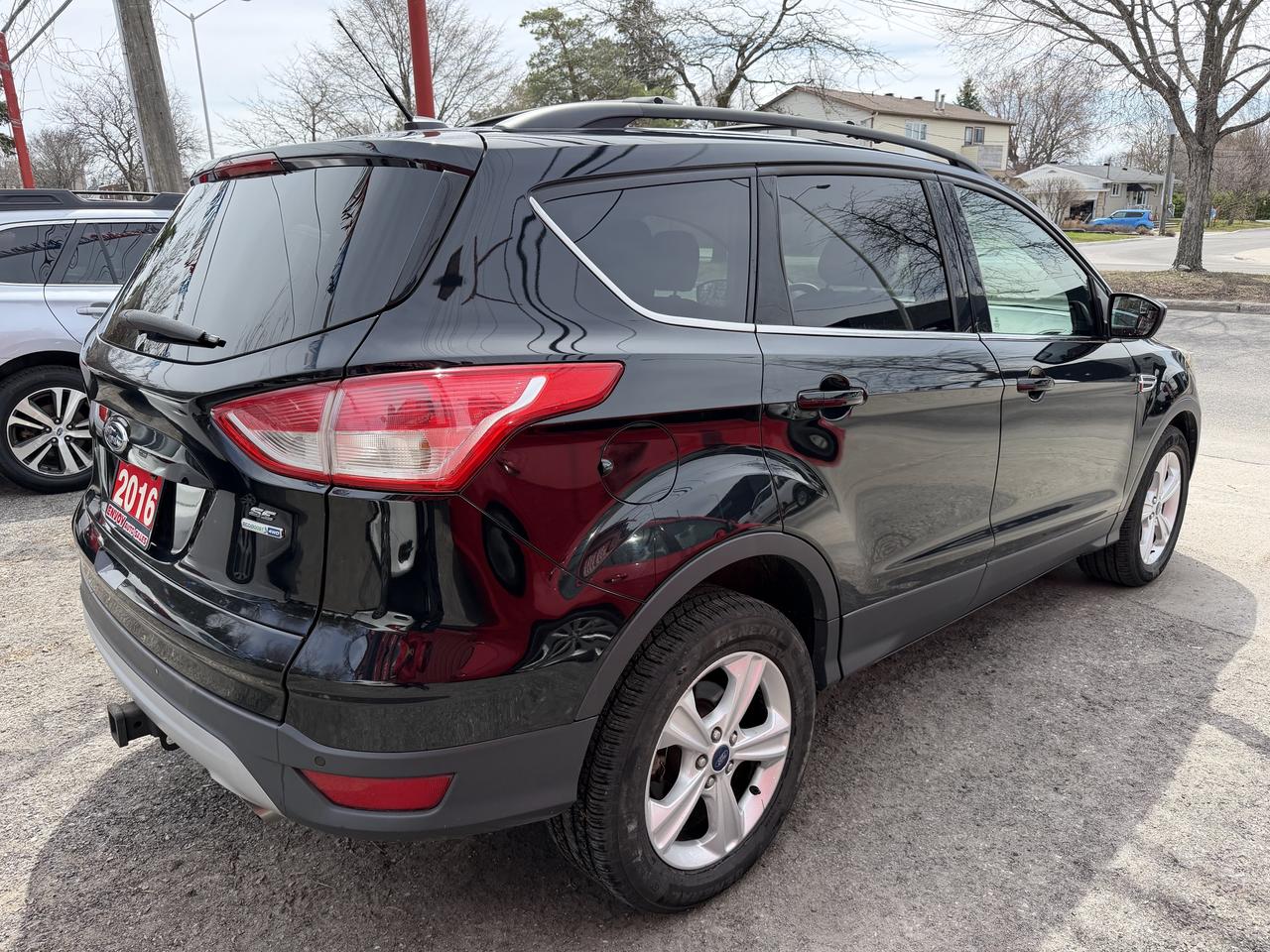 2016 Ford Escape SE 4WD Photo