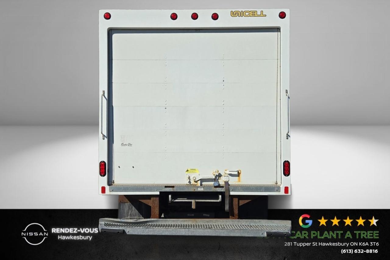 2024 Ford Econoline Cube Truck w/Ramp - Moving Cie, Roofing, Plumbers Photo