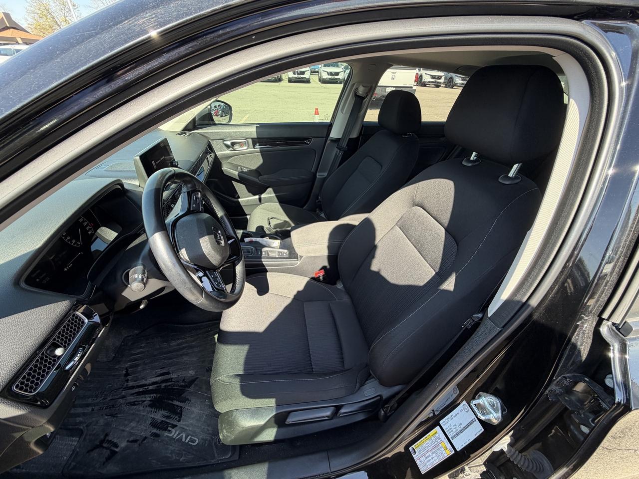 2022 Honda Civic Sedan EX CVT   SUNROOF   HTD SEATS   APPLE CARPLAY Photo