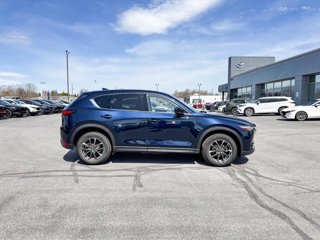 2017 Mazda CX-5 GT Photo