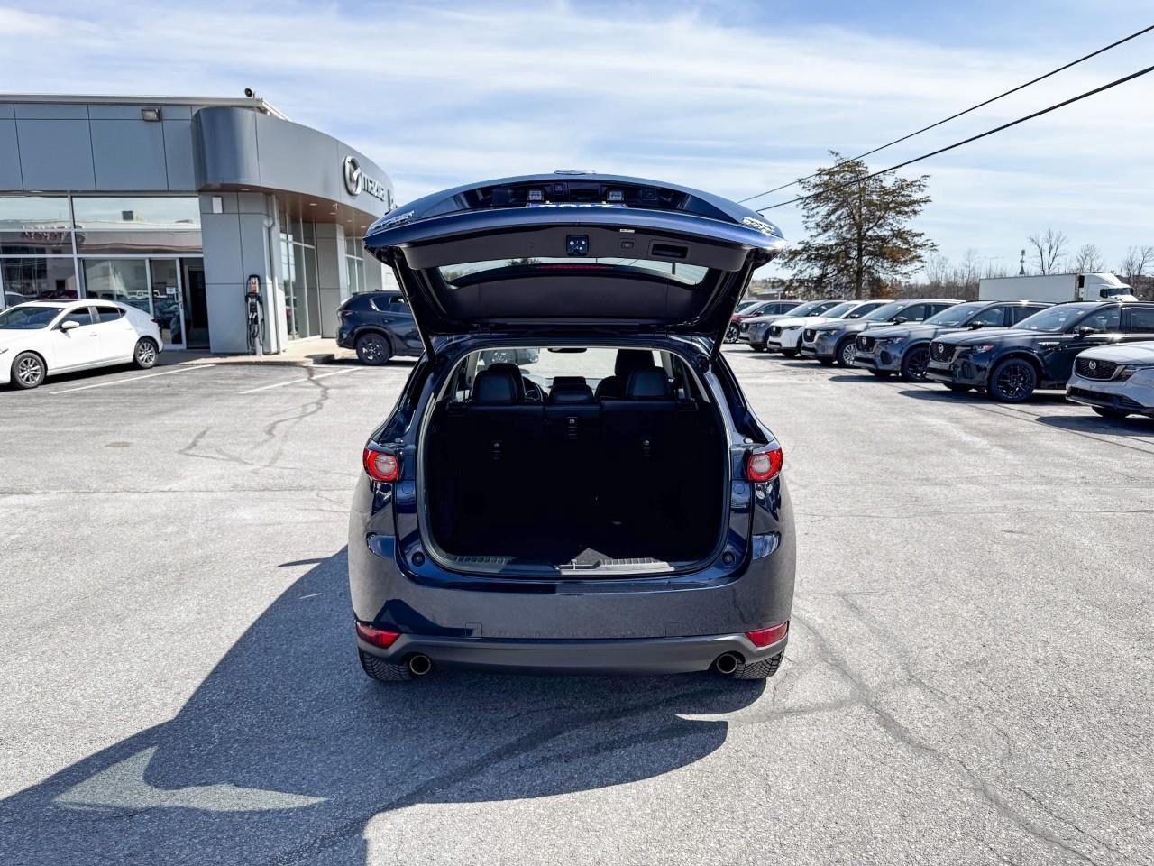 2017 Mazda CX-5 GT Photo