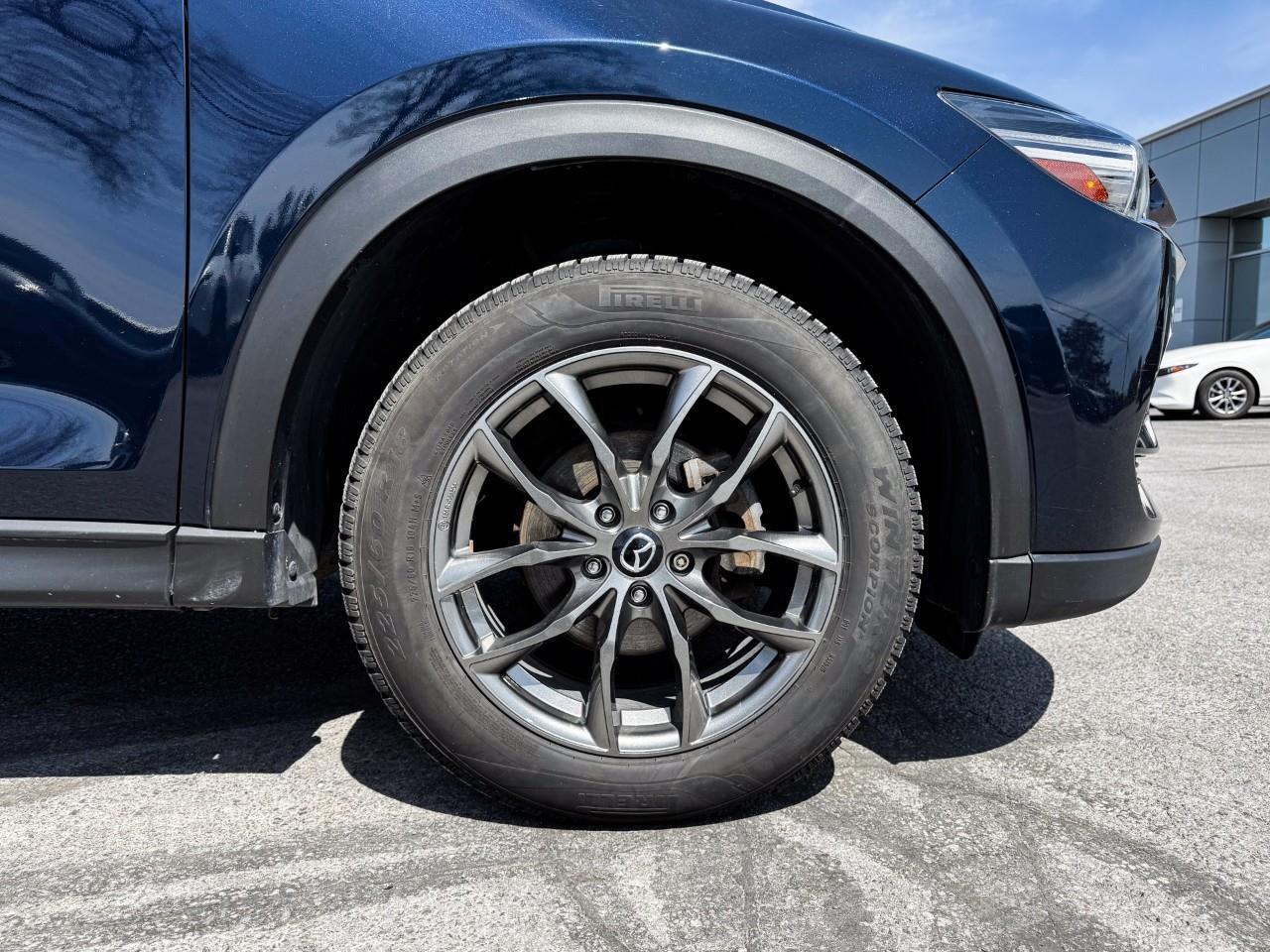 2017 Mazda CX-5 GT Photo