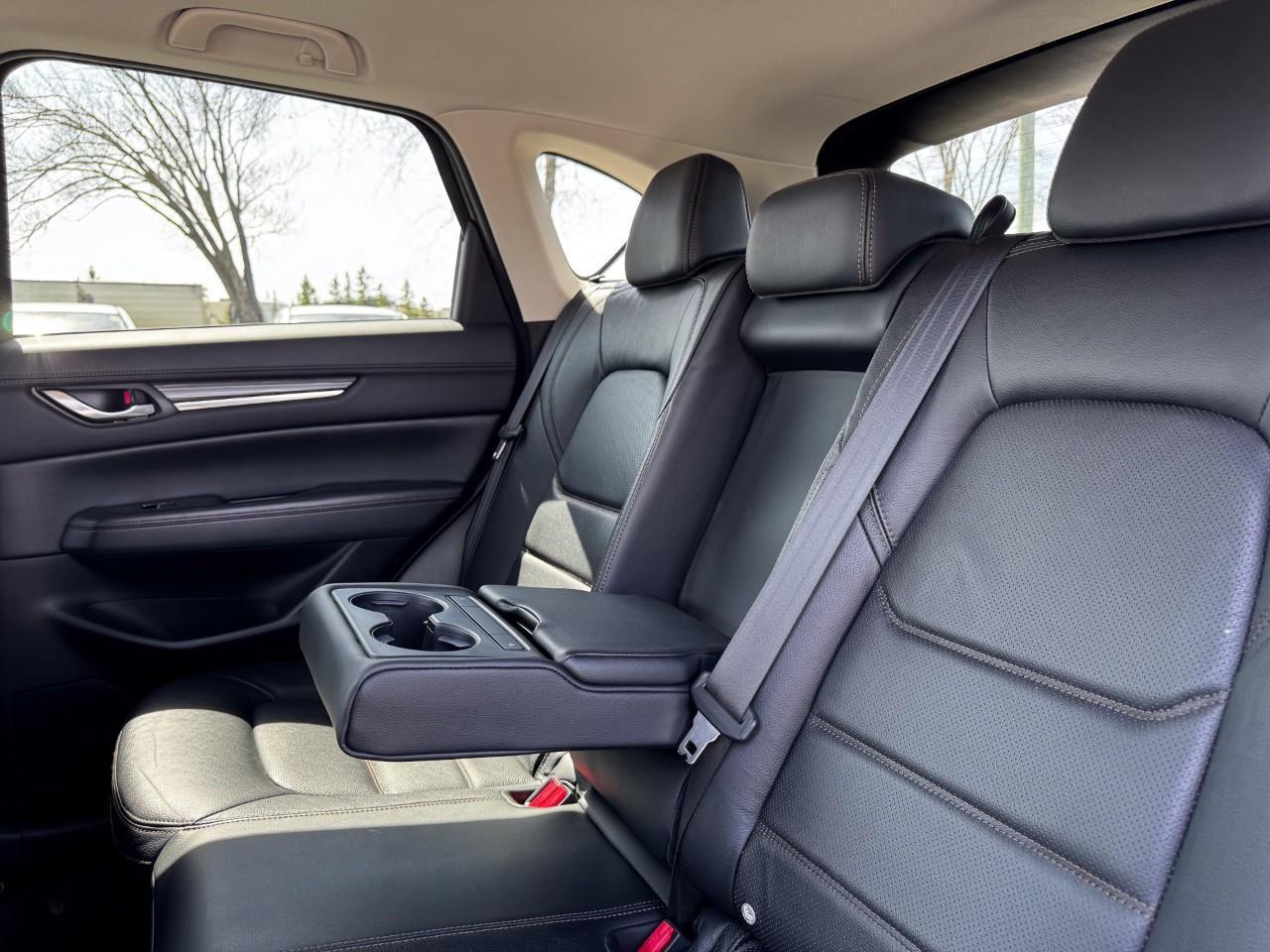 2017 Mazda CX-5 GT Photo