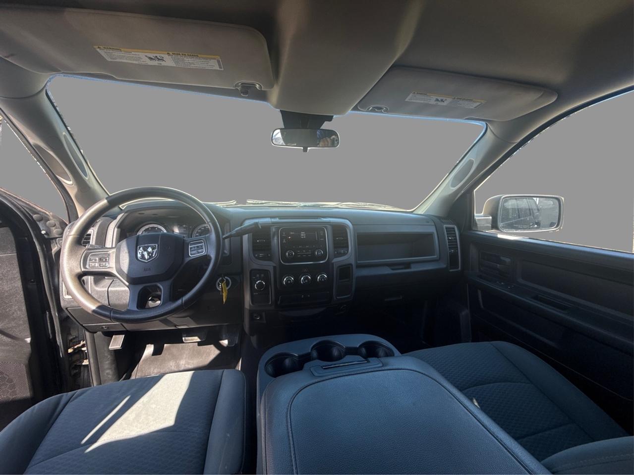 2014 RAM 1500 TRADESMAN Photo