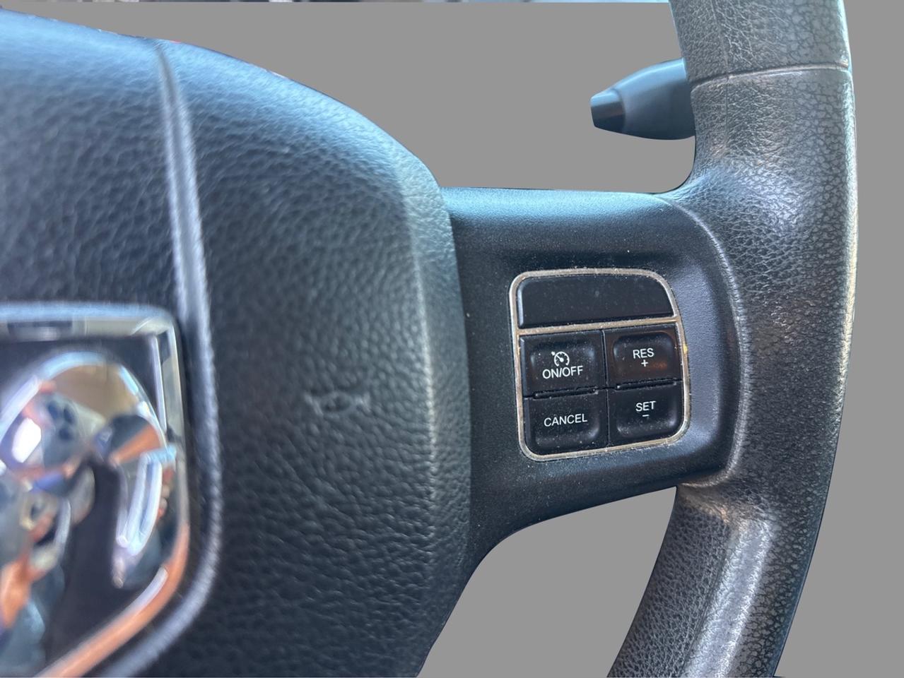 2014 RAM 1500 TRADESMAN Photo
