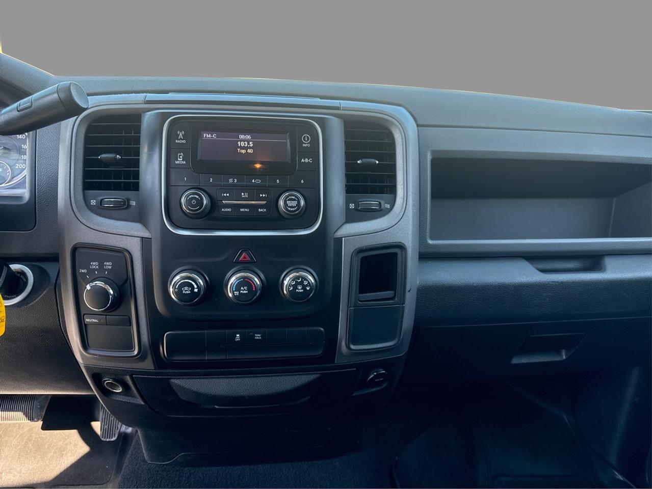 2014 RAM 1500 TRADESMAN Photo