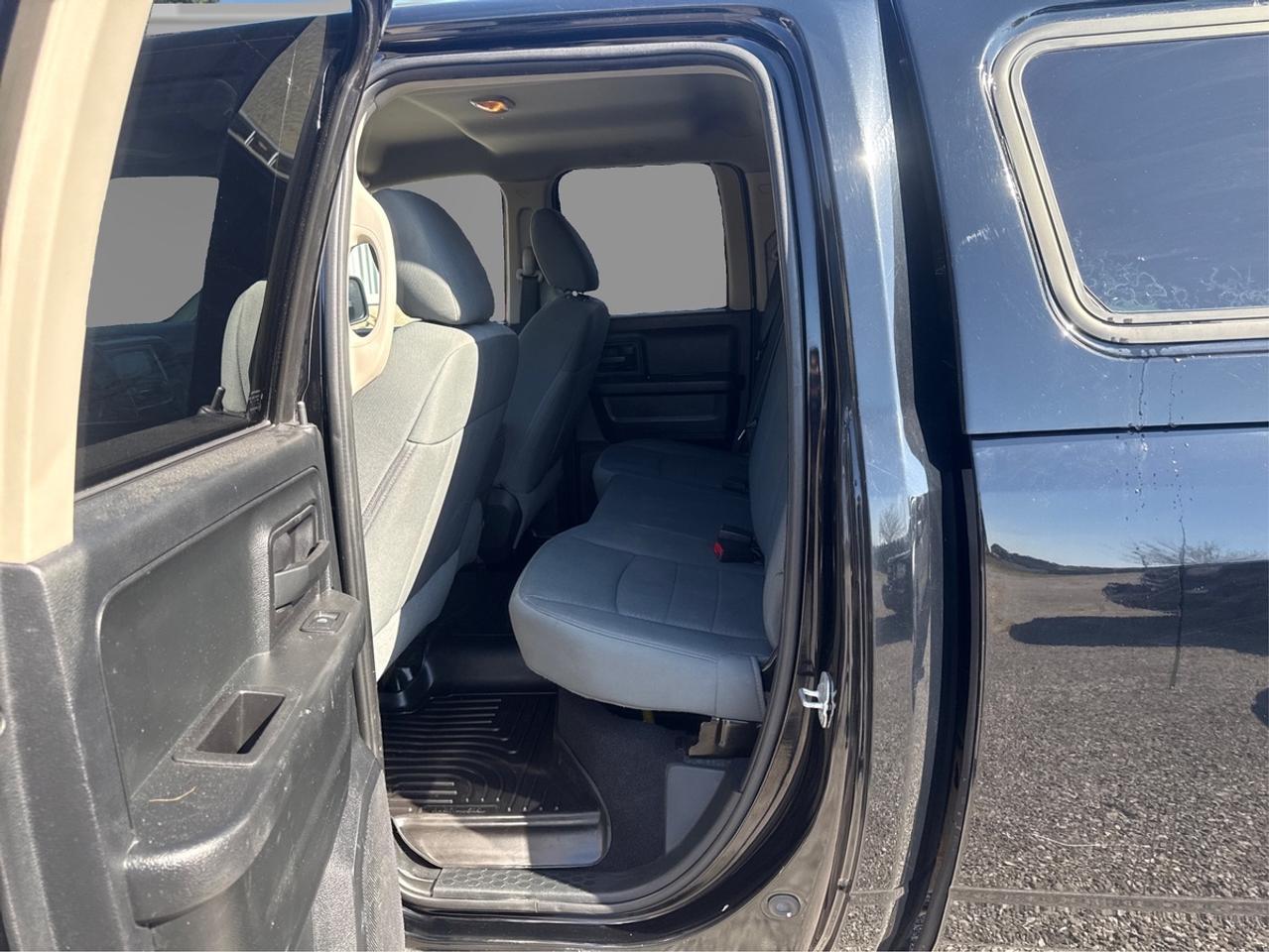 2014 RAM 1500 TRADESMAN Photo