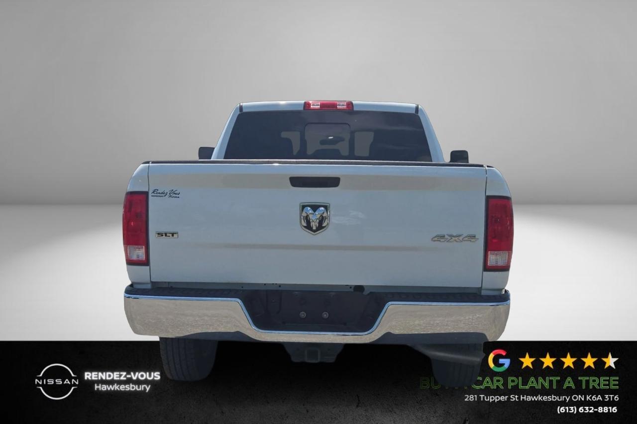 2022 RAM 1500 SLT Photo