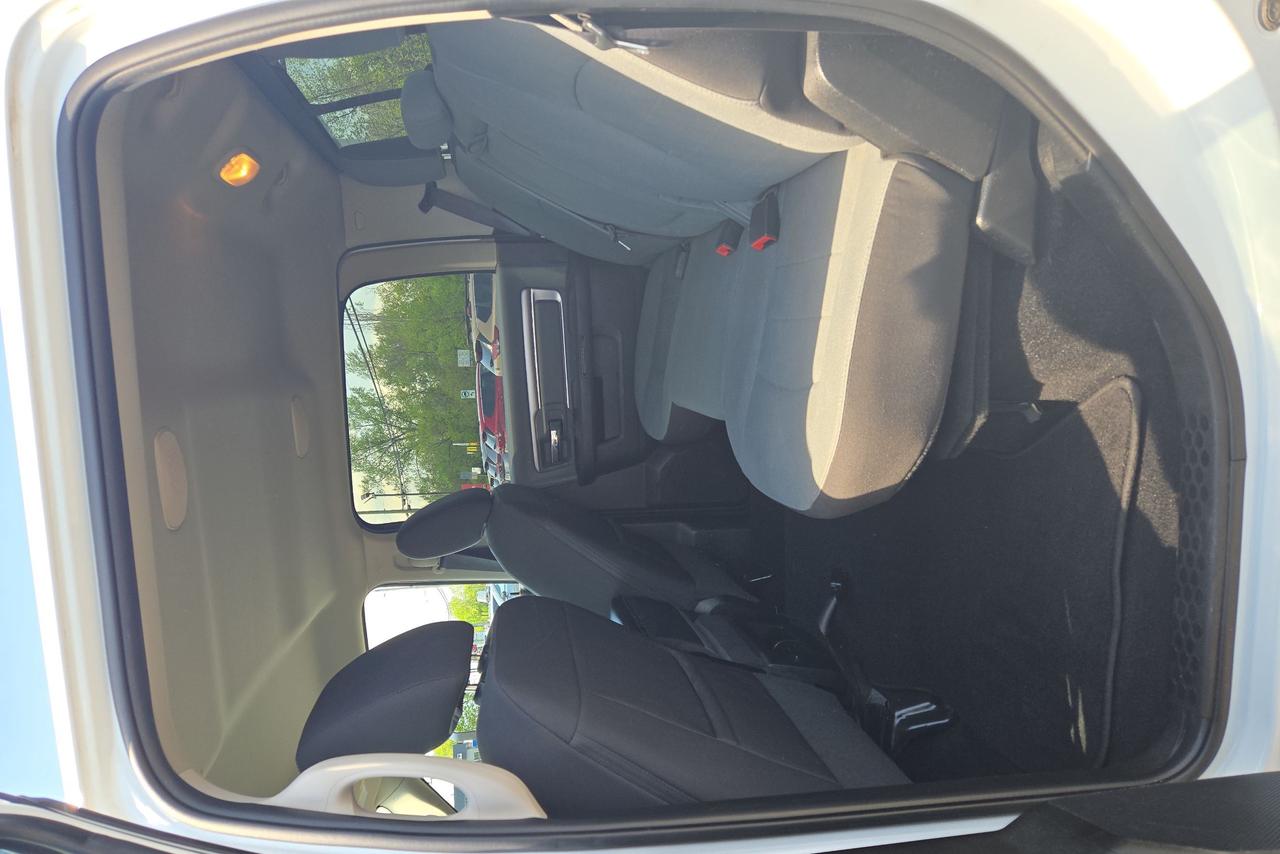2022 RAM 1500 SLT Photo