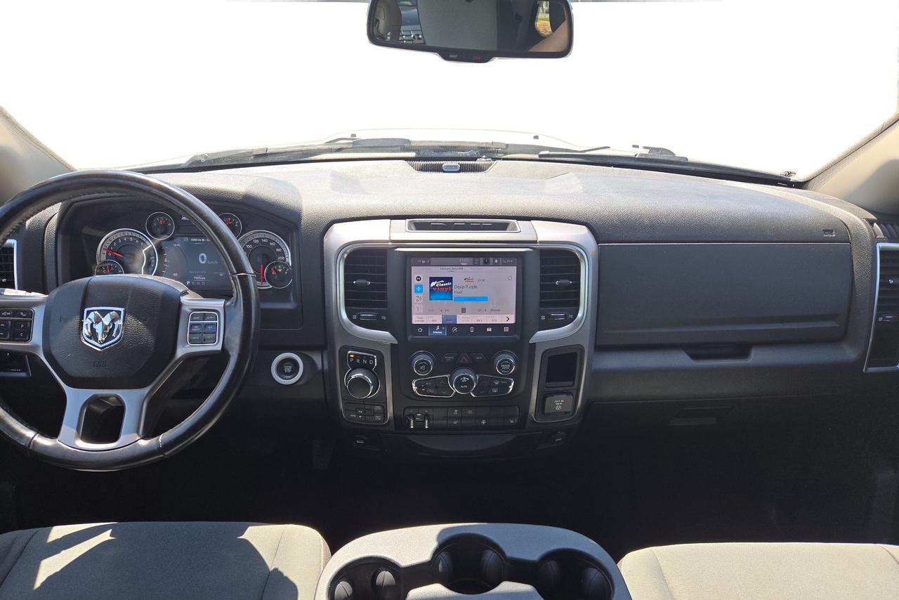 2022 RAM 1500 SLT Photo