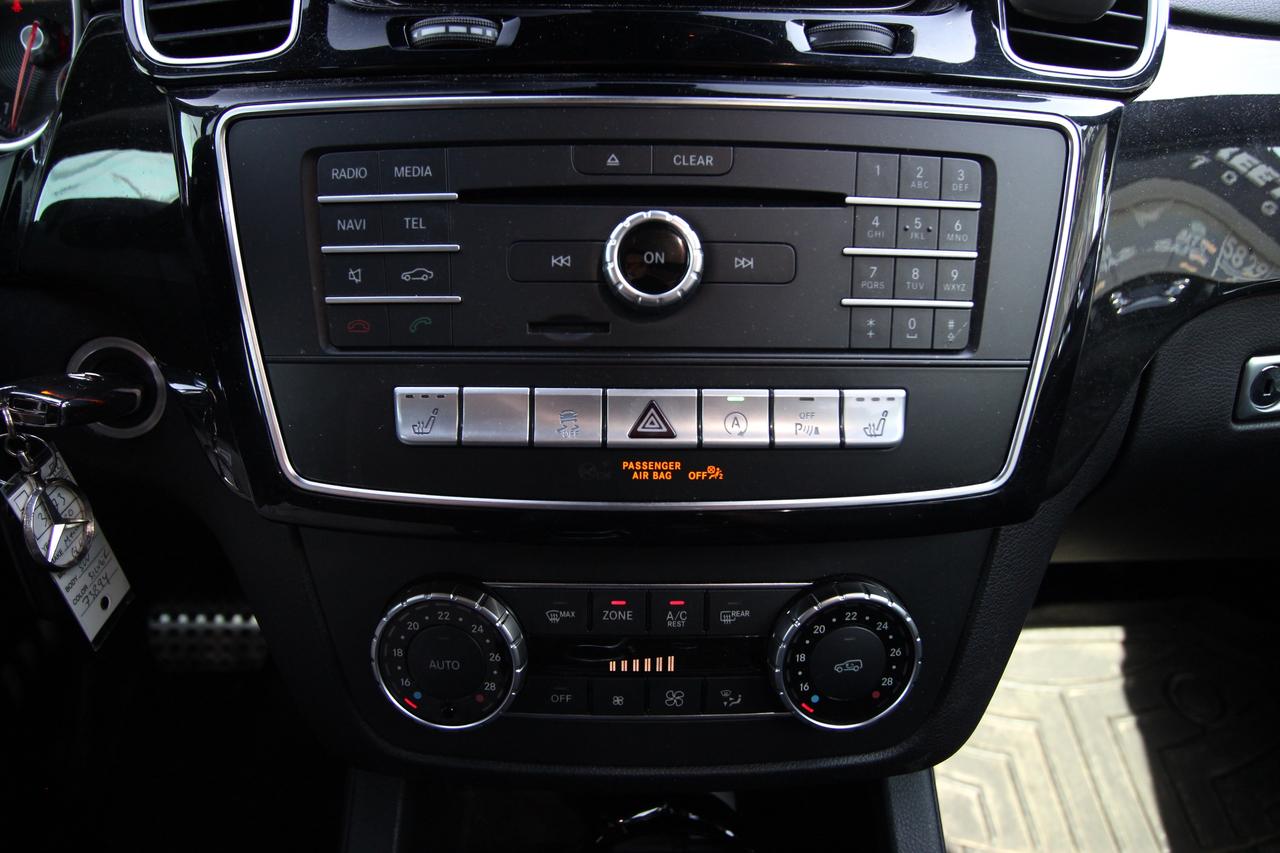 2018 Mercedes-Benz GLE-Class GLE400 - 4MATIC ACCIDENT FREE Photo