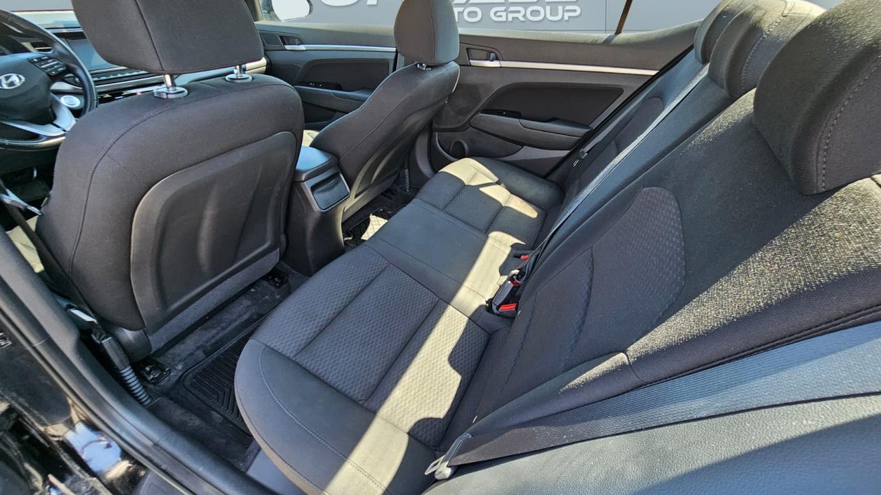 2020 Hyundai Elantra PREFERRED W/SUN & SAFETY PKG IVT Photo