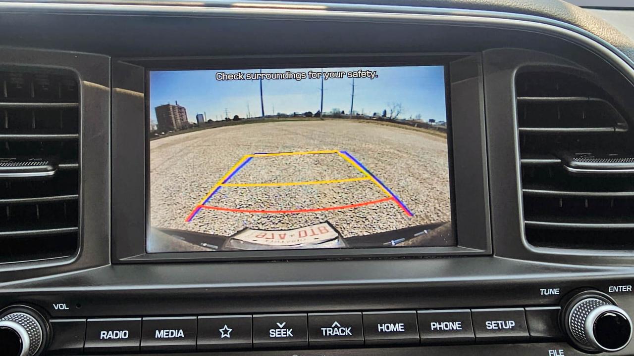 2020 Hyundai Elantra PREFERRED W/SUN & SAFETY PKG IVT Photo