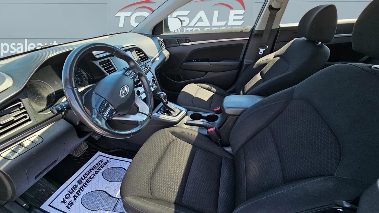 2020 Hyundai Elantra PREFERRED W/SUN & SAFETY PKG IVT Photo