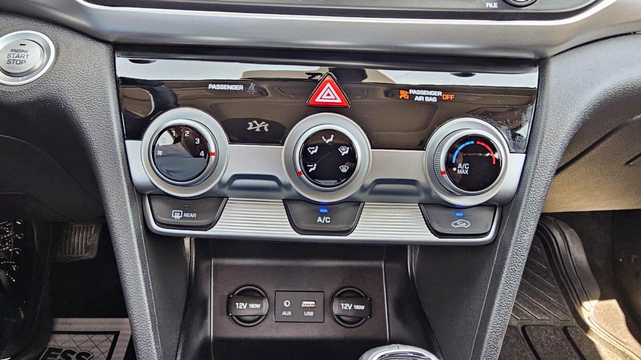 2020 Hyundai Elantra PREFERRED W/SUN & SAFETY PKG IVT Photo