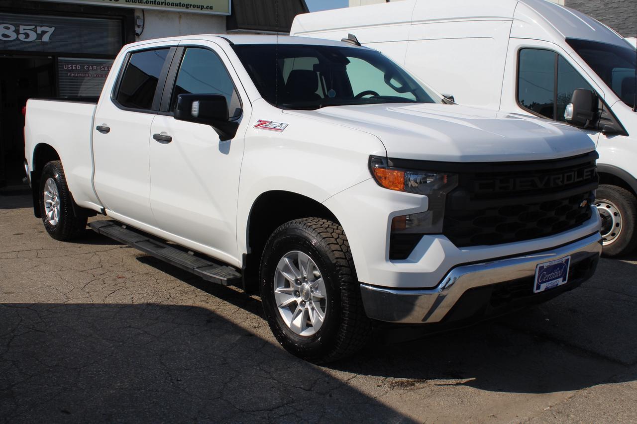 2023 Chevrolet Silverado 1500 RST Z71 4WD 6.5ft 5.3L Running Board Photo