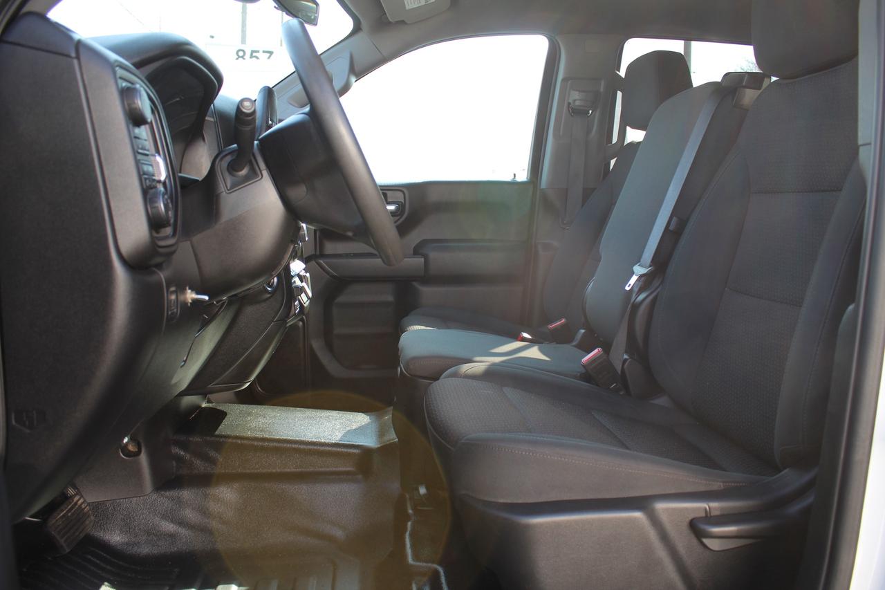2023 Chevrolet Silverado 1500 RST Z71 4WD 6.5ft 5.3L Running Board Photo