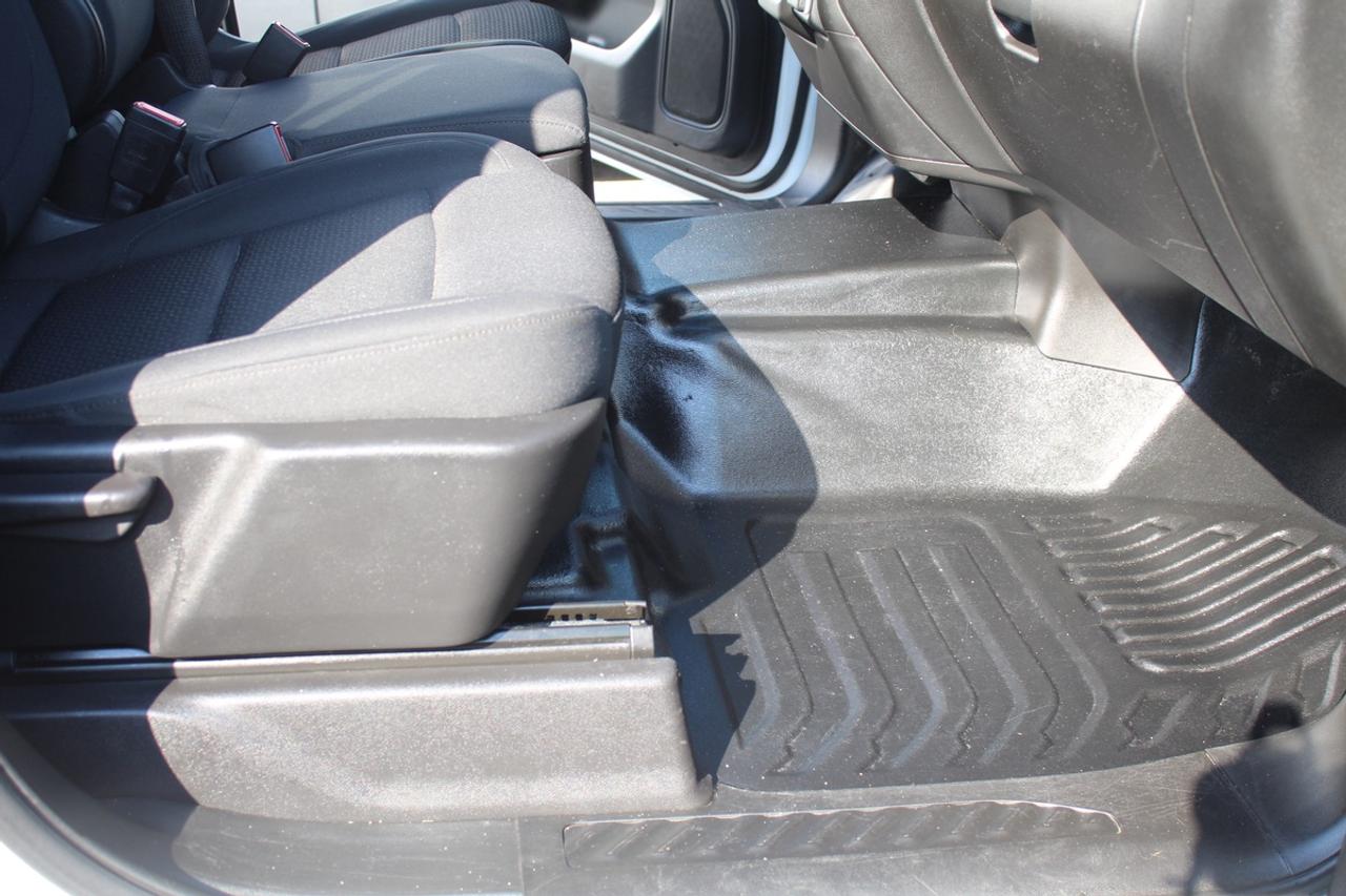 2023 Chevrolet Silverado 1500 RST Z71 4WD 6.5ft 5.3L Running Board Photo